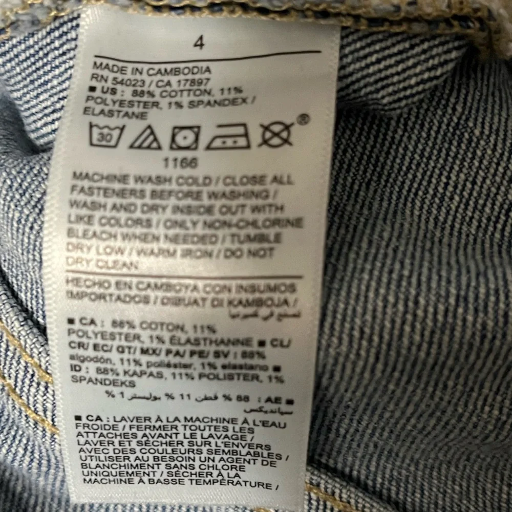 Old Navy Midrise Boyfriend Loose Jeans size 4 - Picture 11 of 13